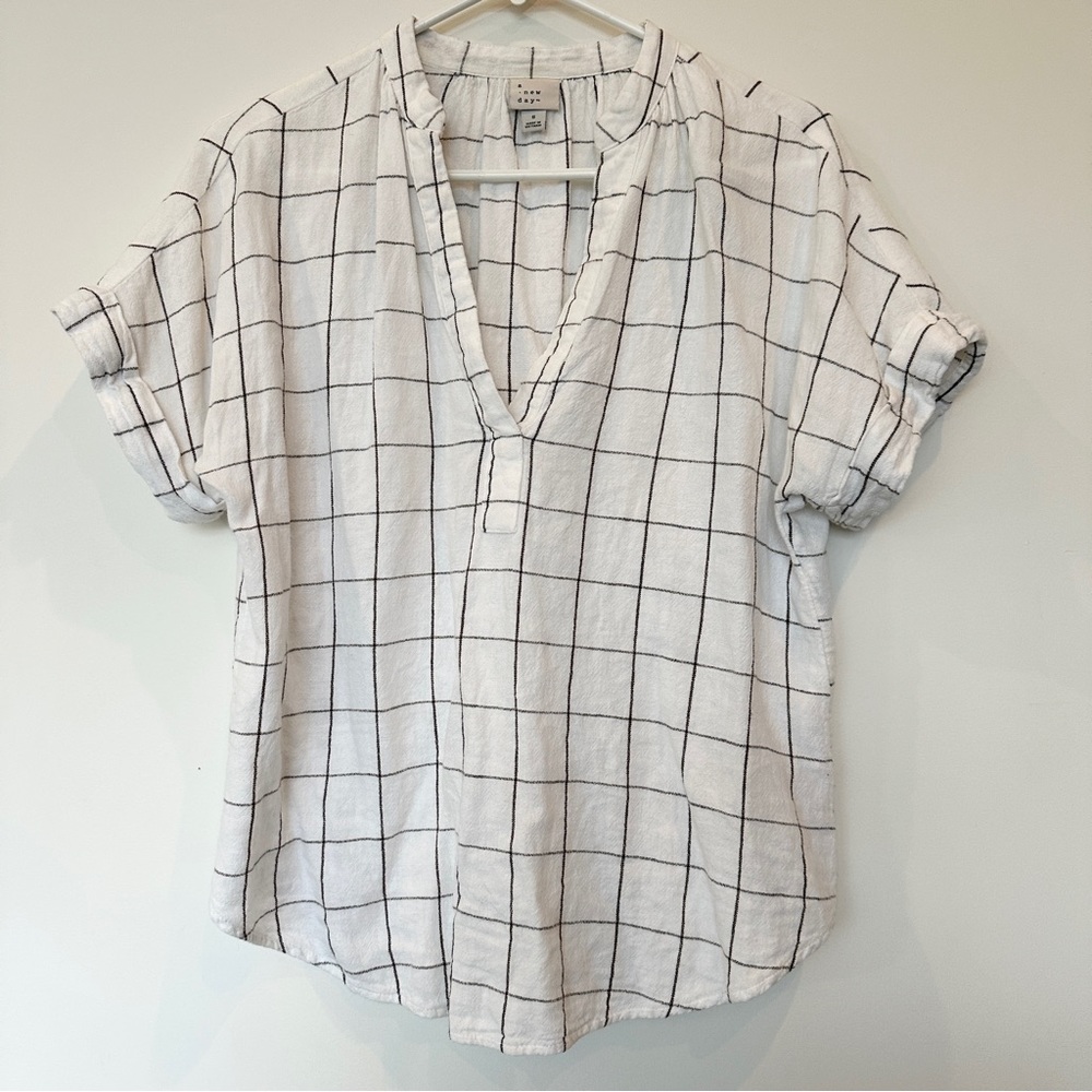 A New Day Target Grid Windowpane Plaid Shirt Blouse V Neck Top
